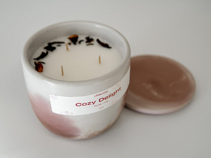 Cozy Delight Scented Candle